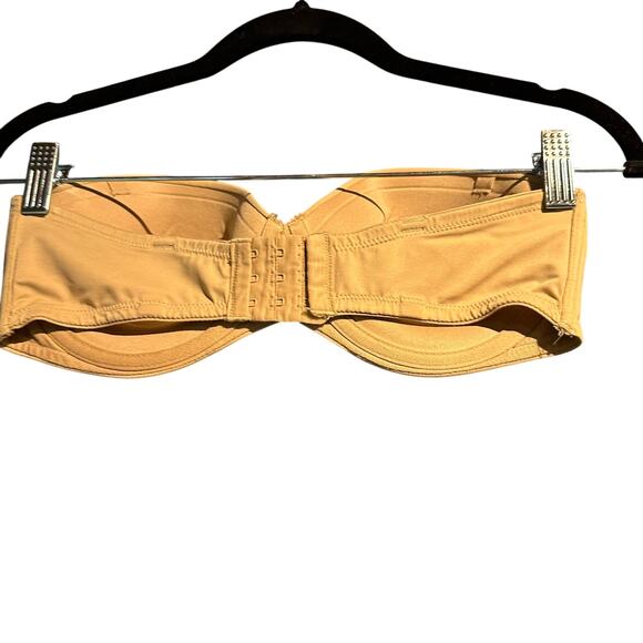 Maidenform Size 36D Nude Strapless Bra Foundation Piece Event Wardrobe Staple - Picture 2 of 5